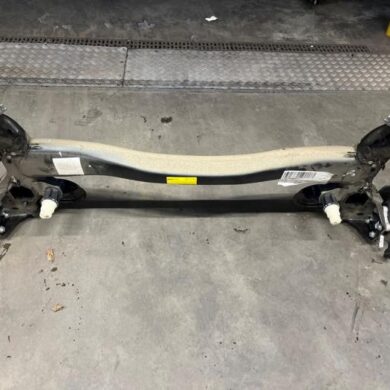 Peugeot 308 1.2 PureTech Hybrid 136 Achteras voorwielaandrijving HN09 2022 9833974780