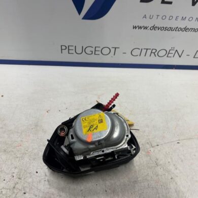 Opel Combo 1.5 CDTI 130 Rear seatbelt tensioner, right 2019 9817396580