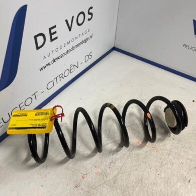 Peugeot 308 1.2 PureTech Hybrid 136 Schroefveer achter 2022 9839914780