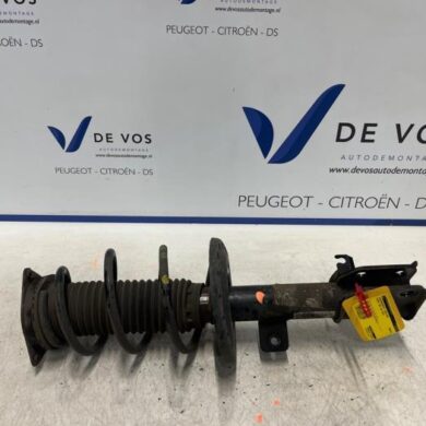 Peugeot 208 1.2 Vti 12V PureTech 100 Schokdemperpoot links-voor 2021 9831168380