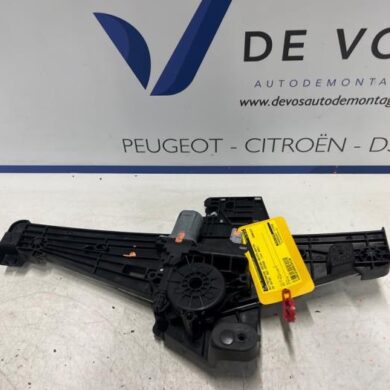 DS Automobiles DS3 Crossback 1.2 12V PureTech 100 Rear door window mechanism 4-door, right 2021 9828119480