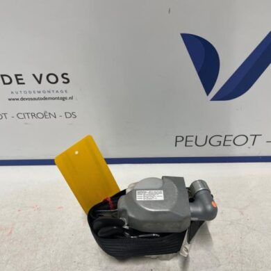 Peugeot 107 1.0 12V Gordelspanner rechts 2011 8974LJ