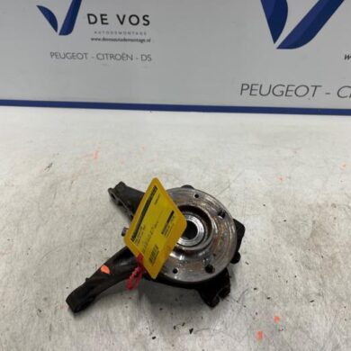 Citroen C4 1.2 PureTech 130 12V Fusee rechts-voor 2022 9826532380