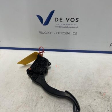 Opel Combo 1.5 CDTI 130 Accelerator pedal 2022 9836042280