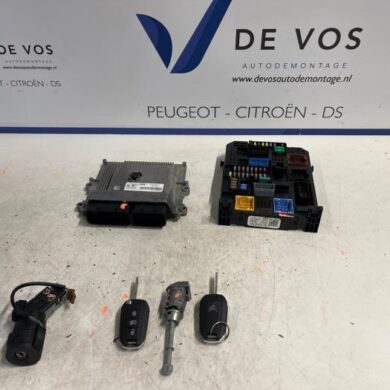 Citroen C4 1.2 PureTech 130 12V Computer Motormanagement HNS 2022 9851418180-1684496180