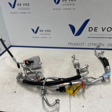 Peugeot 3008 1.6 16V Hybrid4 Airco Leiding 2020 9834116280-9834116480-9844152580-9821674780