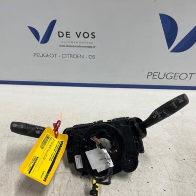 Opel Grandland X 1.6 CDTi 120 Steering column stalk 2018 98289627YX-98421561YX