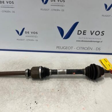 Citroen C3 1.2 12V e-THP PureTech 110 Aandrijfas rechts-voor HNZ 2017 9807280380-1610843980 20GE13