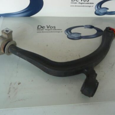 Citroen C5 1.6 HDiF 16V Front wishbone, right 2007 3521K0