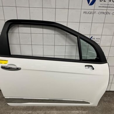 Citroen DS3 1.6 16V VTi 120 Door 2-door, right 2013 9800008180