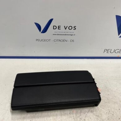 Opel Astra 1.2 Turbo 12V 136 Hybrid Armleuning 2023