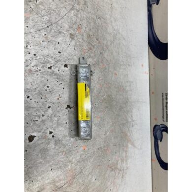 Peugeot 107 1.0 12V Tageslicht links 2013 9677409380