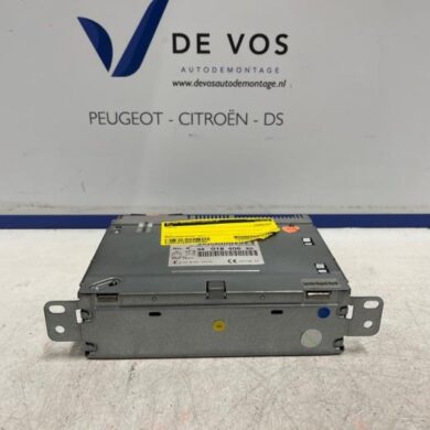 Peugeot 208 1.4 HDi Radio 2012 1608758880-9801840680-1680885780