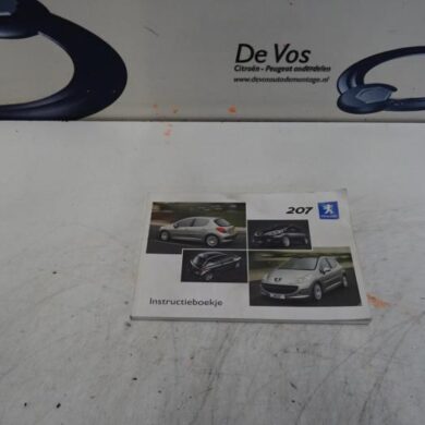 Peugeot 207 1.4 16V Instruction Booklet 2007