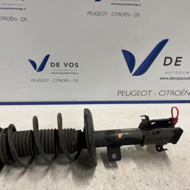 Opel Corsa 1.2 12V 75 Schokdemperpoot links-voor 2019 9837410780