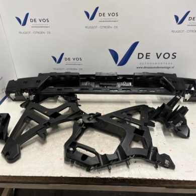 Peugeot 508 1.6 16V Hybrid 180 Bumperframe achter 2023 9824047180-9813570780-9813570680-9813570880-9813571080