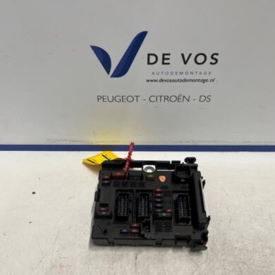 Peugeot 206 1.6 16V Fuse box 2003 6500Y1-9650664080