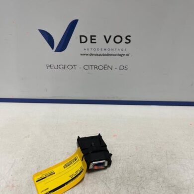 Opel Combo 1.5 CDTI 100 Camera voorzijde 2019 9831386680-1647578880-1681923680