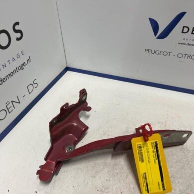 Peugeot 508 1.6 16V Hybrid 180 Bonnet Hinge 2023 9813071980