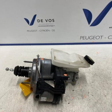 Peugeot 3008 1.6 16V HYbrid 225 Rembekrachtiger 5G06 2024 1693579980