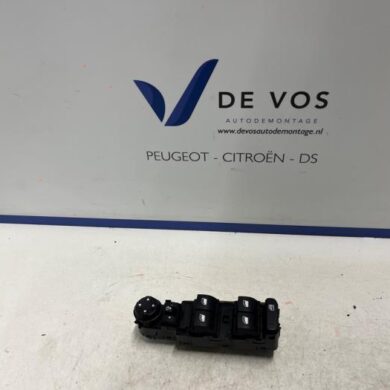 Opel Corsa 1.2 Turbo 12V 100 Combischakelaar ramen 2020 96788264ZD