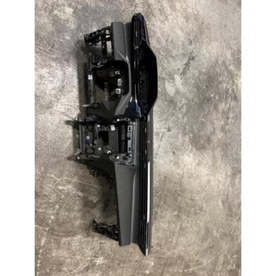 Peugeot 308 1.2 PureTech Hybrid 136 Armaturenbrett 2024 98392743ZD