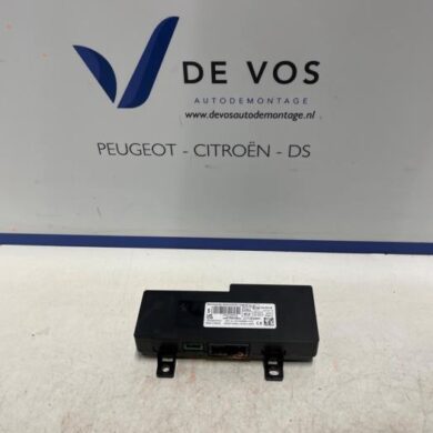 Peugeot 3008 1.2 12V PureTech Hybrid 48V Telefoon interface 2022 9847654980-9864566780