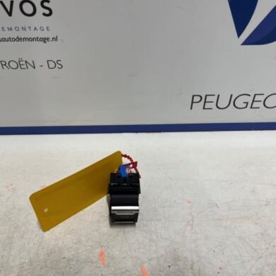 Opel Astra 1.2 Turbo 12V 136 Hybrid Handrem schakelaar HN09 2023 98105935VV