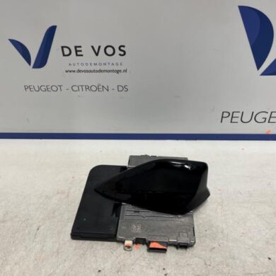 Opel Astra 1.2 Turbo 12V 136 Hybrid Antenne 2023 1697037080-9857734080