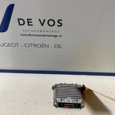 Citroen DS3 1.6 e-THP 165 16V Computer lighting module 2015 9806086580