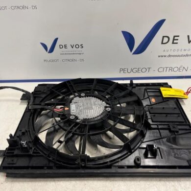 Opel Grandland X 1.6 Turbo 16V Hybrid4 Cooling fan housing 2021 1674058480-9820804580