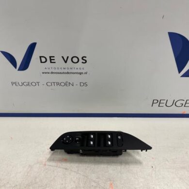 Peugeot 2008 1.5 BlueHDi 130 Multi-functional window switch 2021 96788264ZD
