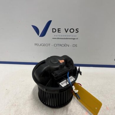 Peugeot 107 1.0 12V Kachel Ventilatiemotor 2011 6441V0-1608174880