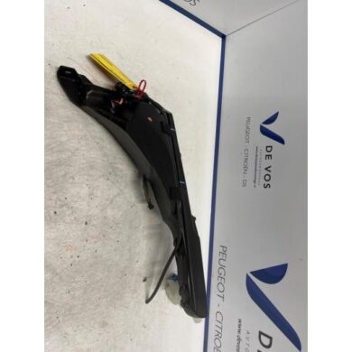 DS Automobiles DS4 1.2 12V Hybrid 136 Ruitensproeiertank voor 2024 9843214980