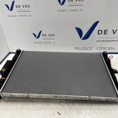 Peugeot 308 1.2 PureTech Hybrid 136 Radiator HN09 2024 9837999680