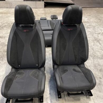 DS Automobiles DS4 1.2 12V Hybrid 136 Bekleding Set (compleet) 2024