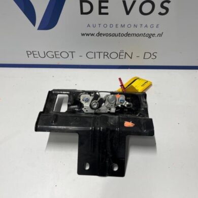 Peugeot 408 1.2 Hybrid 136 Slotmechaniek Motorkap 2022 9822710780-9833929780