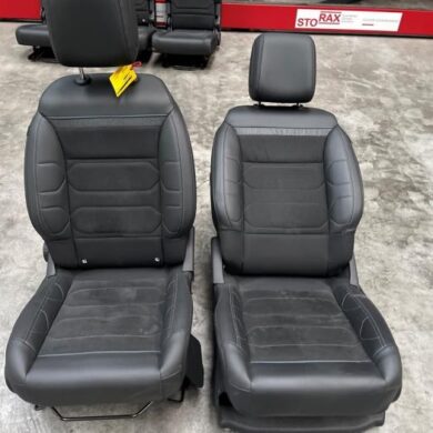 Citroen C5 Aircross 1.5 Blue HDi 130 16V Set of upholstery (complete) 2022
