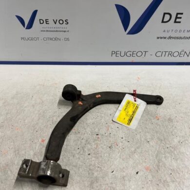 Peugeot 406 2.0 HDi 90 Draagarm rechts-voor 2001 3521E1