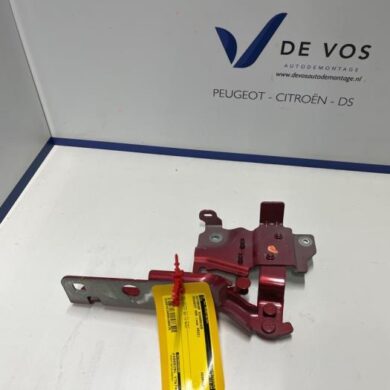 Peugeot 408 1.2 Hybrid 136 Bonnet Hinge 2022 9830840680