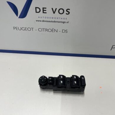 Opel Corsa 1.2 Turbo 12V 100 Multi-functional window switch 2020 96788264ZD