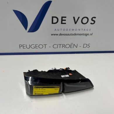 Peugeot 308 1.2 PureTech Hybrid 136 Rücklicht links 2023 9835300480