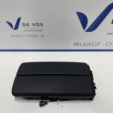 Citroen C5 Aircross 1.5 Blue HDi 130 16V Armrest 2022 98100602ZD