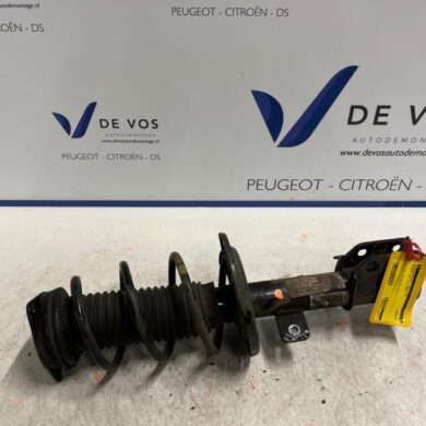 Peugeot 208 1.2 Vti 12V PureTech 100 Front shock absorber rod, left 2023 9831168380