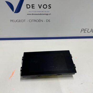 Peugeot 308 1.5 BlueHDi 100 Interior display YHY-YH01 2020 9836623980-9828476980