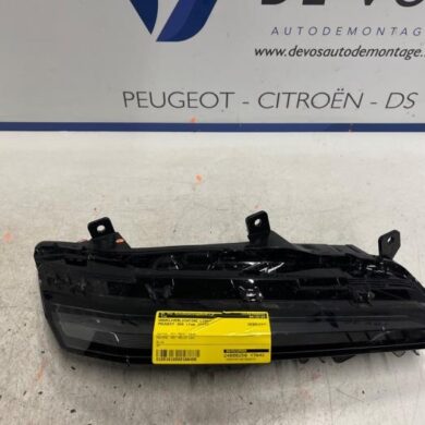 Peugeot 308 1.2 PureTech Hybrid 136 Daytime running light, left 2024 9835230880