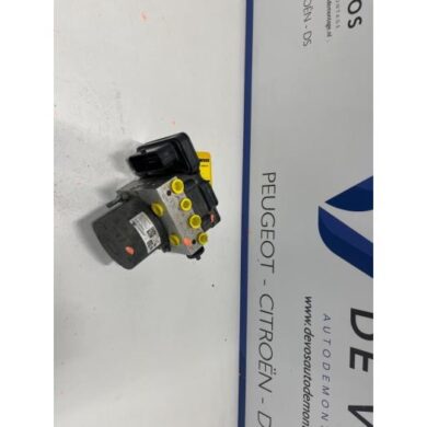 Citroen C4 Cactus 1.5 Blue HDi 100 ABS Pomp YHZ-YH01 2019 9830317080-1649259180-1671206980