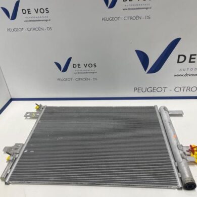 Opel Grandland X 1.2 Turbo 12V Hybrid Airco Radiateur HN09 2023 9836551180