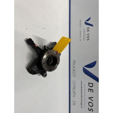 Peugeot 308 1.5 Blue HDi 130 16V Knuckle, front right 2021 1647857080