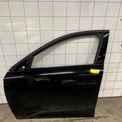 Peugeot 308 1.2 PureTech Hybrid 136 Door 4-door, front left 2023 9837982380